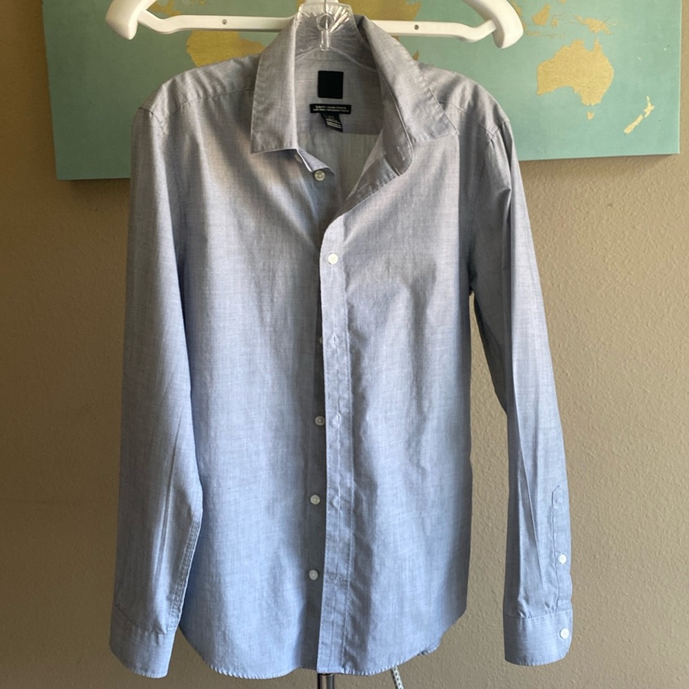 H&M slim fit Men’s gray dress shirt size medium
